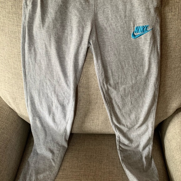 Nike Cotton Jogger Set Kids Light Grey w/Blue Logo - Picture 7 of 13